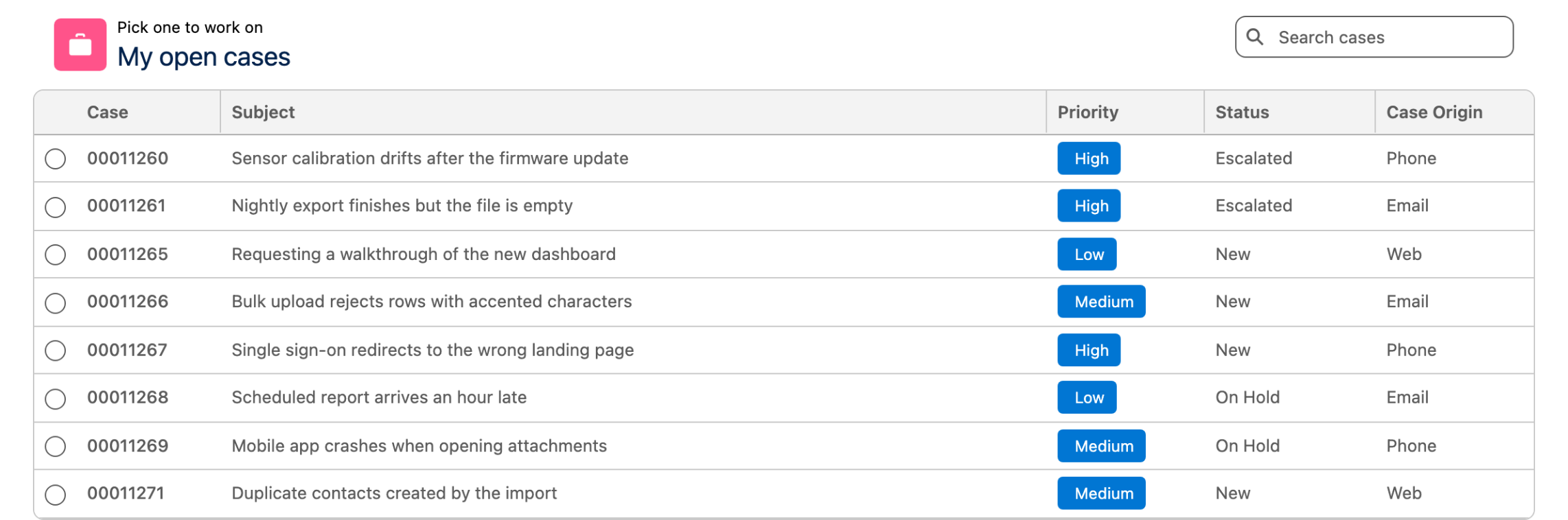 A table of open cases with case number, subject, priority, status and origin, and a search box in the header